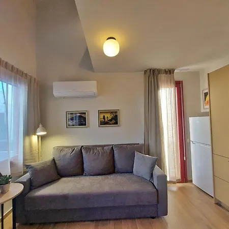 شقة Apanema Homes In Chora *