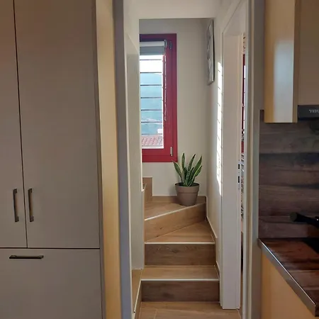 Apanema Homes In Chora شقة *