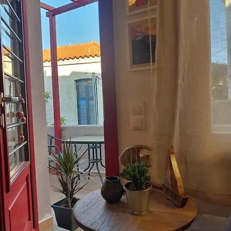 Apanema Homes In Chora شقة *